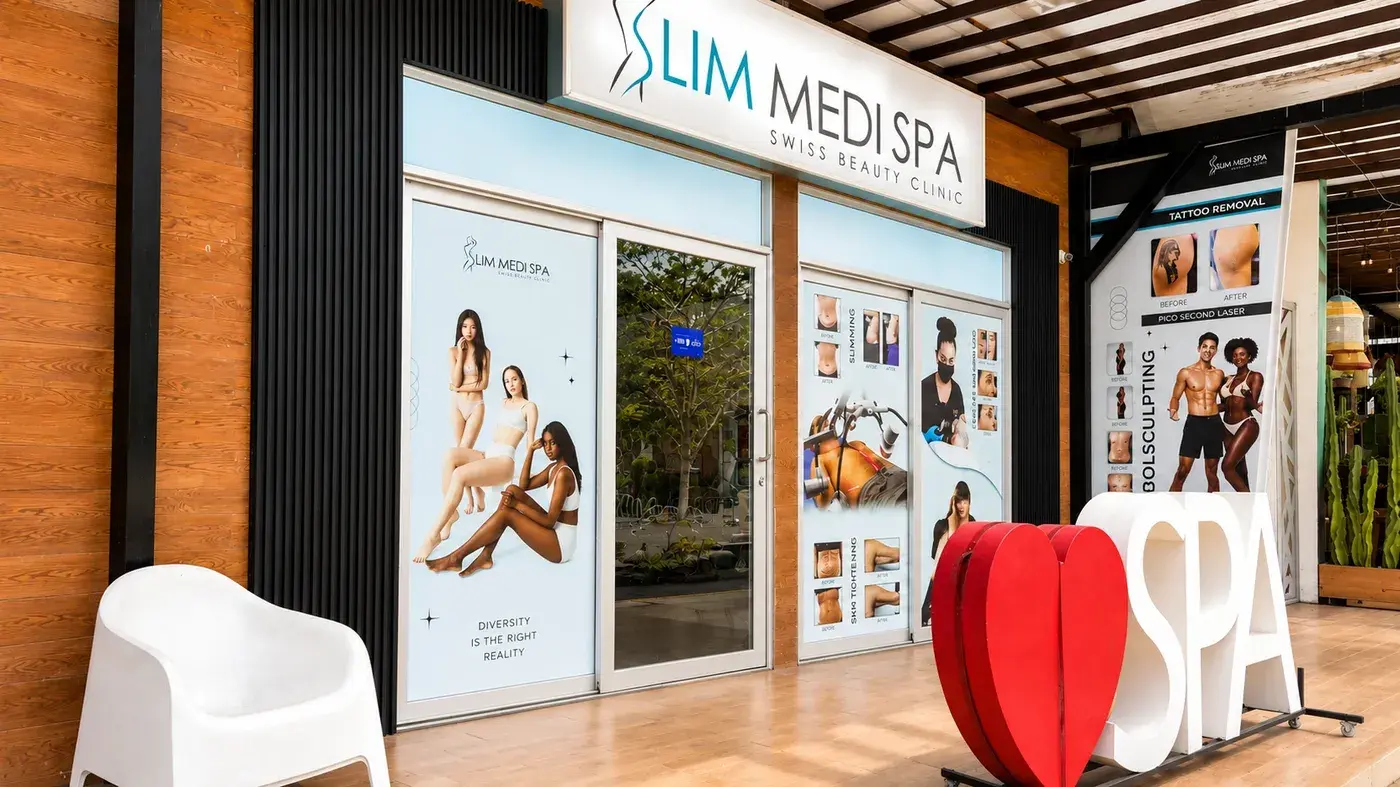 Aesthetic treatments on vacation in Playa del Carmen: what's safe before the beach or a flight